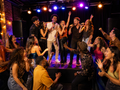 Private Karaoke-Bühne | 2 Stunden - bis 25 Teilnehmer